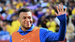 Mbappe quan điểm thế nào về cầu thủ mang hai quốc tịch?